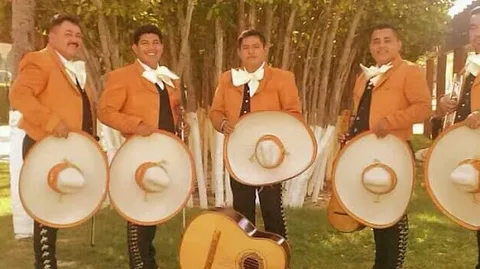 Mariachi en playa del carmen