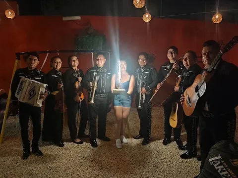 Mariachi los caporales de campeche