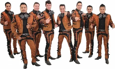 Trimariachi